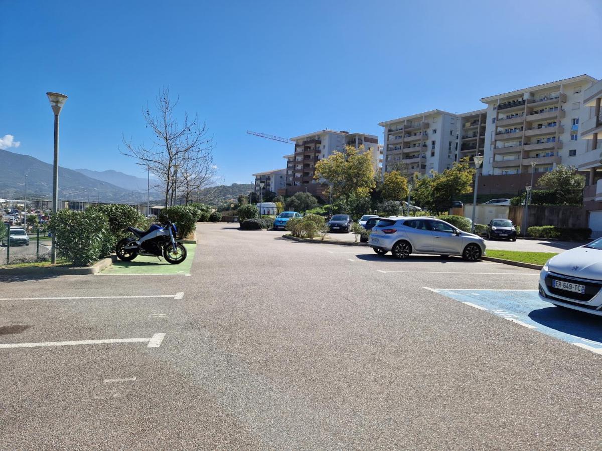 Studio Climatise Parking Gratuit Sarrola-Carcopino 外观 照片