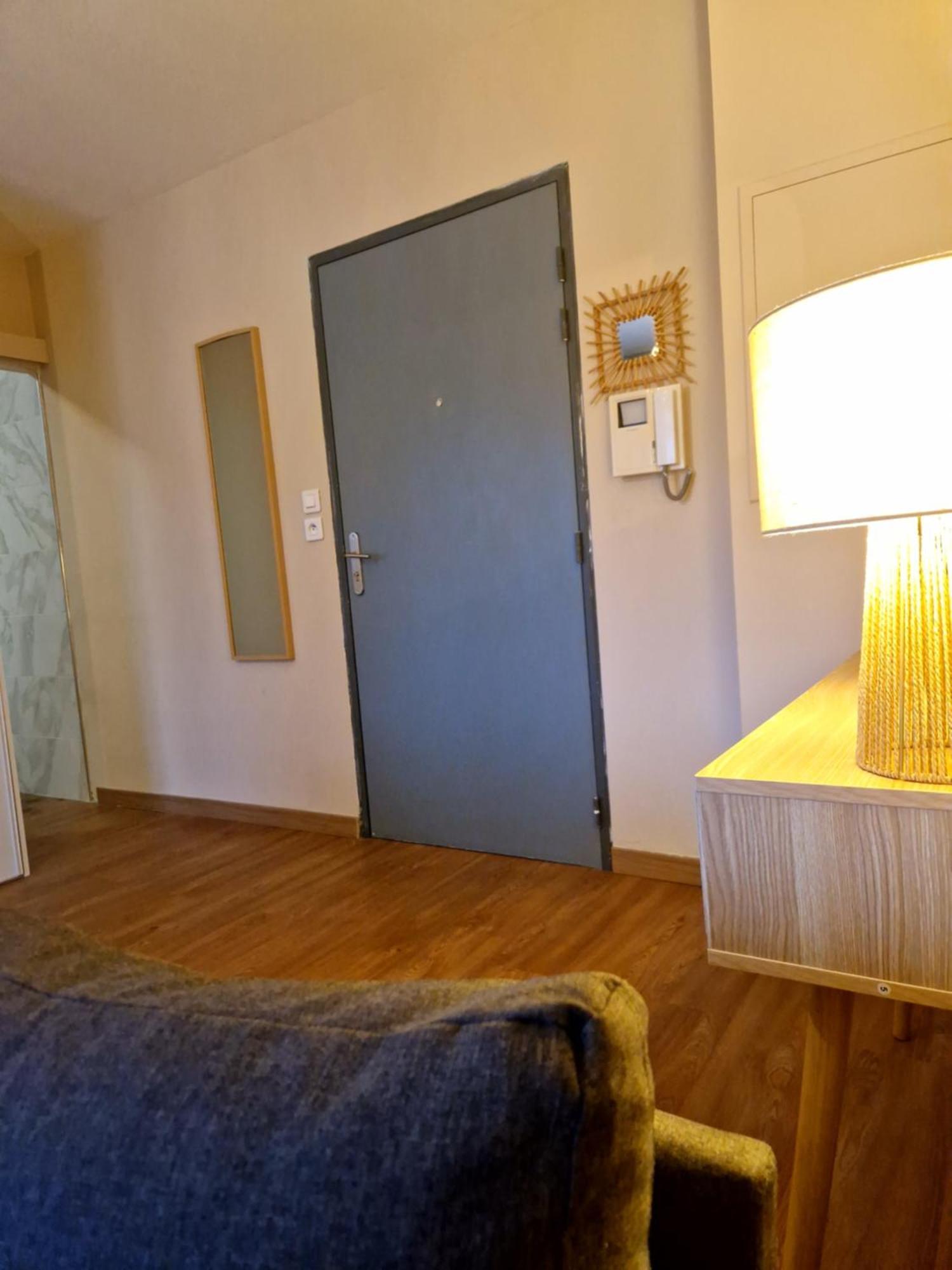 Studio Climatise Parking Gratuit Sarrola-Carcopino 外观 照片